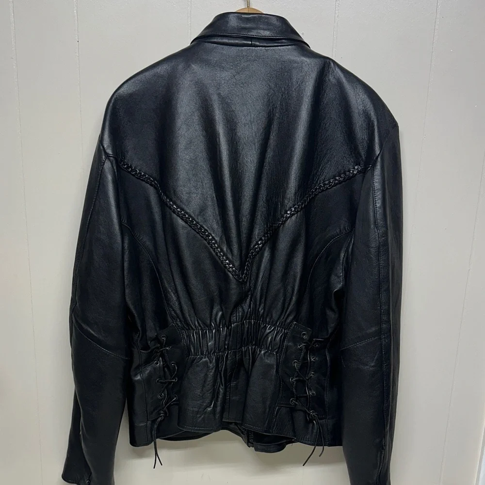 Women's Black Leather Jacket with Braided Detail Sz say 4X more like xl see pics - Picture 3 of 10